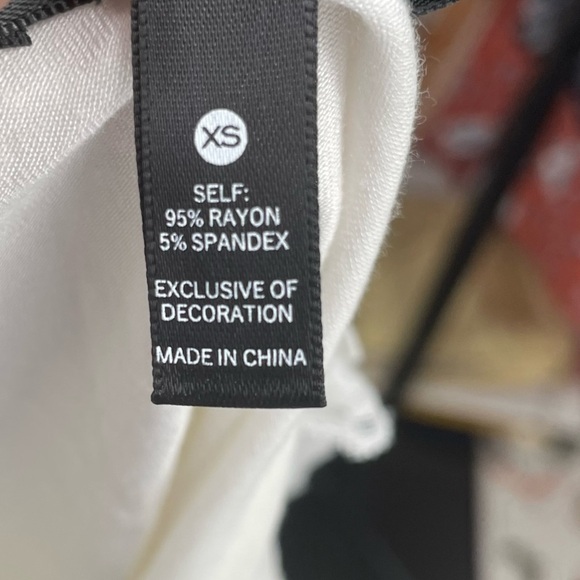 Aqua Knit Lace Trim Camisole Top in White NWT - Picture 7 of 9